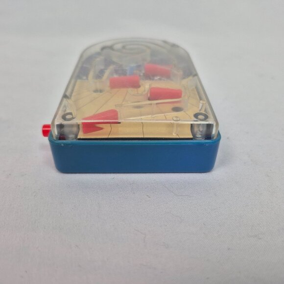 Taco Bell Handheld Pocket Pinball Game 1998 Final Four VTG EXCELLENT CONDITION!! - Picture 6 of 8